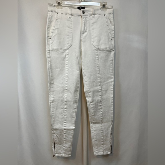 G by Giuliana Denim - NWOT. G by Giuliana White Skinny Jeans Size 8